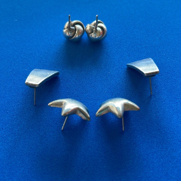 3 sets of silver earrings 🌺 - Picture 3 of 3